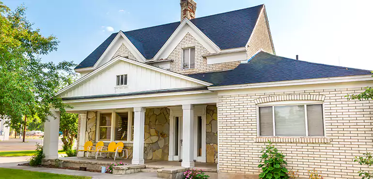 We Buy Homes in Any Condition Across Ashwaubenon – No Cleaning, Fixing, or Waiting