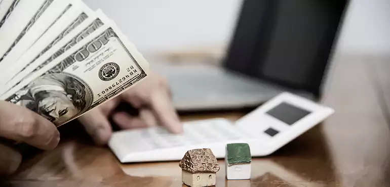 Why Choose Cedarburg Home Buyers For Selling A Quick House in Cedarburg, WI?