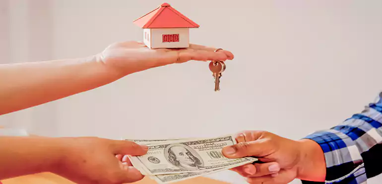Sell Your House Fast & Avoid the Complications of Bankruptcy in Howard, WI