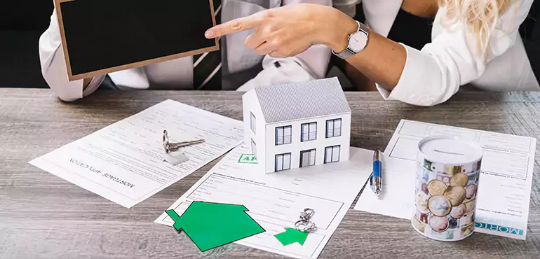 Solutions for homeowners in pre-foreclosure in Howard, WI